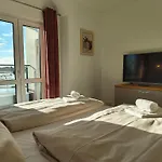 Marina-penthouse 625 Apartament *